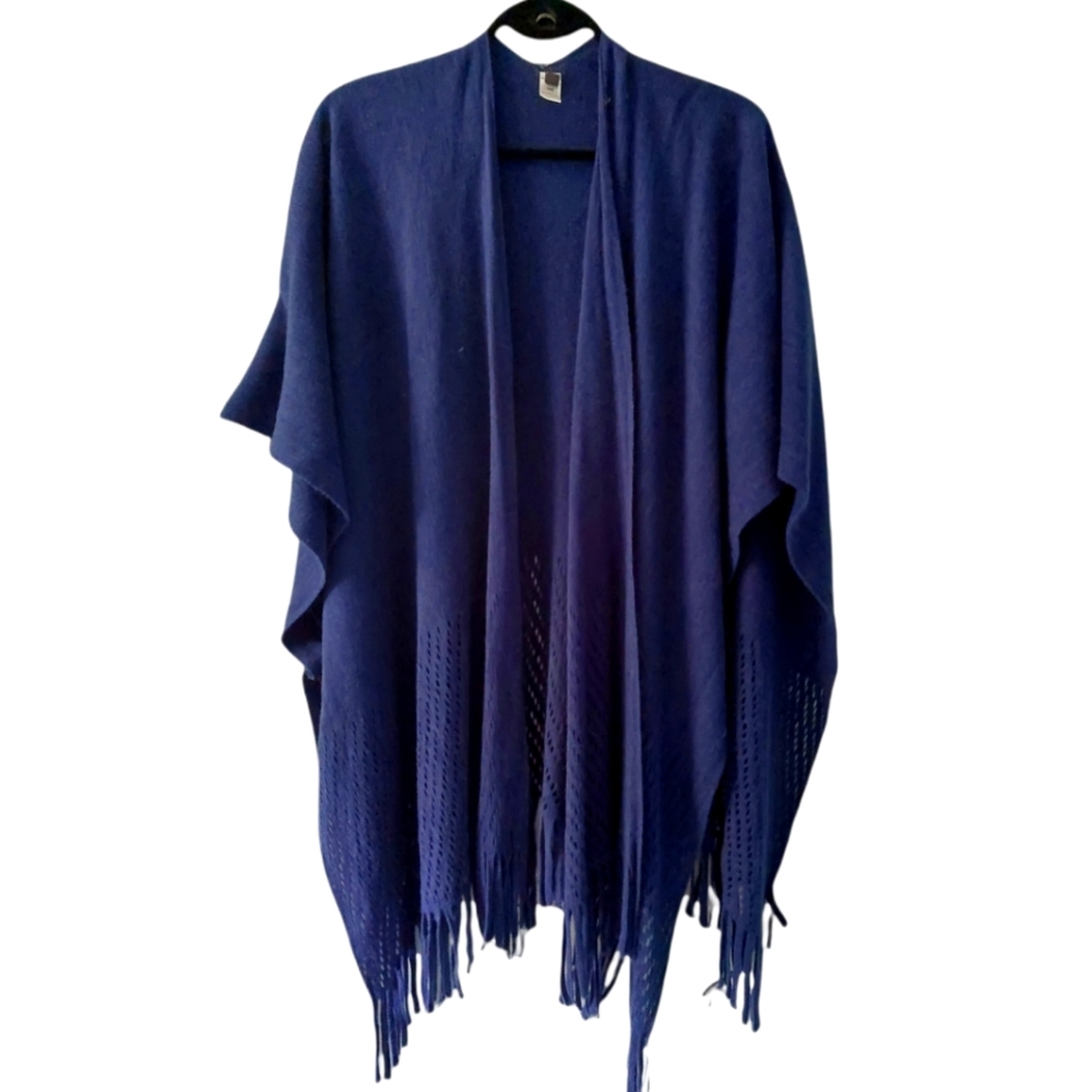 Navy blue knit shawl